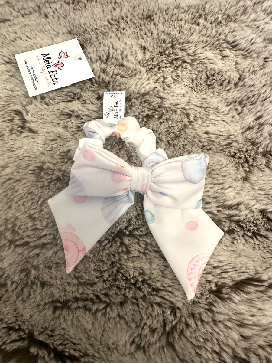 Meia Pata Seashell Print Bow Scrunchie