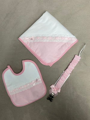 SS23 Sardon Dummy Clip, Shawl and Bib Gift Set – Pink & White